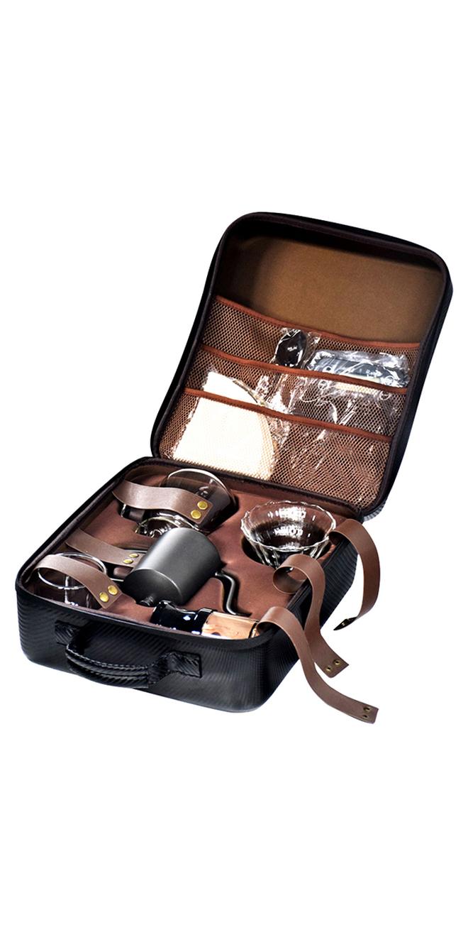 مجموعة ماكينة صنع القهوة V60 مع حقيبة حمل باللون الأسود سعة 600 مل لون أسود 600ملليلتر - Image 1