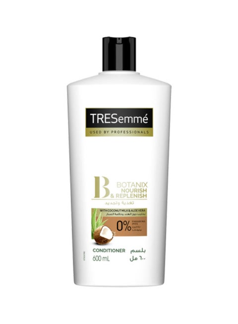 بلسم بوتانيكس من TRESemmé يغذي وينعم