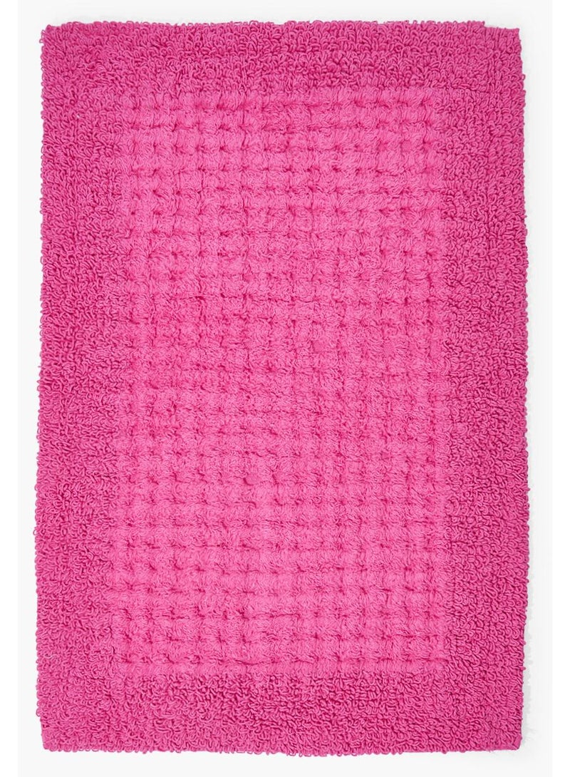 أمال دواسة حمام بتصميم وجهين مصنوعة من القطن بنسبة 100% بوزن 1720 جم لكل متر مربع، مقاس 40×60 سم، لون فوشيا فوشيا 40 x 60سم - Image 1