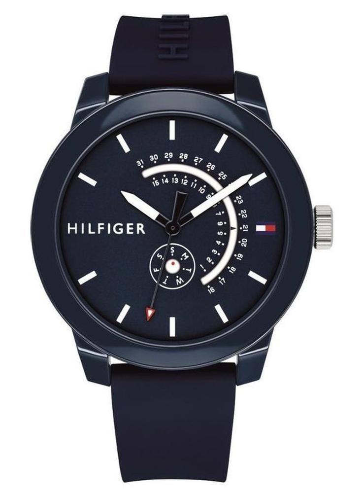 تومي هيلفيغر ساعة يد بعقارب وسوار من السيليكون بتصميم دائري من الجينز مقاس 44 مم - لون أزرق - 1791482 للرجال - Image 1