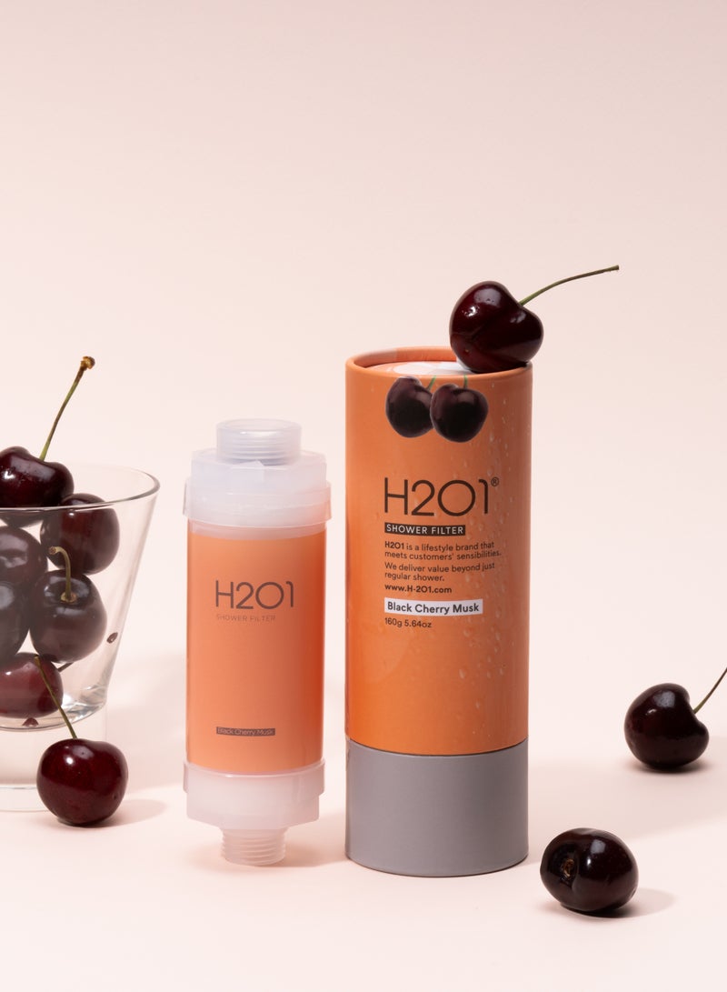 H201 - Black Cherry Musk Shower Filter pink 160grams - Image 1
