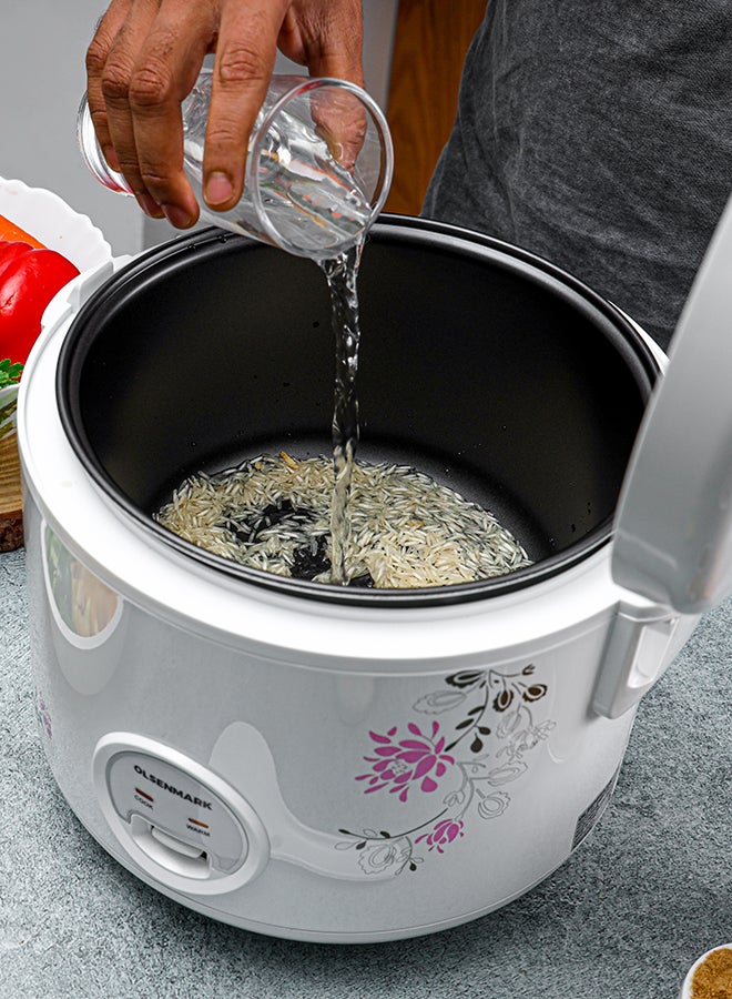 3 in 1 Automatic Rice Cooker, 1.8 L Capacity, 3 in 1 Functions, Cook, Steam and Keep Warm, Aluminum Non-Stick Inner Pot and Plastic Steamer, Easy to Operate 1.8 L 708 W OMRC2251 White