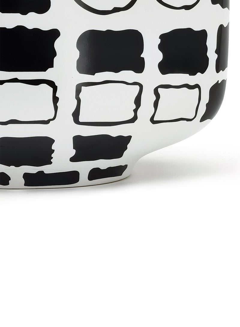 Switch Modern Design Ceramic Vase Unique Luxury Quality Material For The Perfect Stylish Home N13-001 White/Black 41 x 22.5 x 33.5cm - Image 5