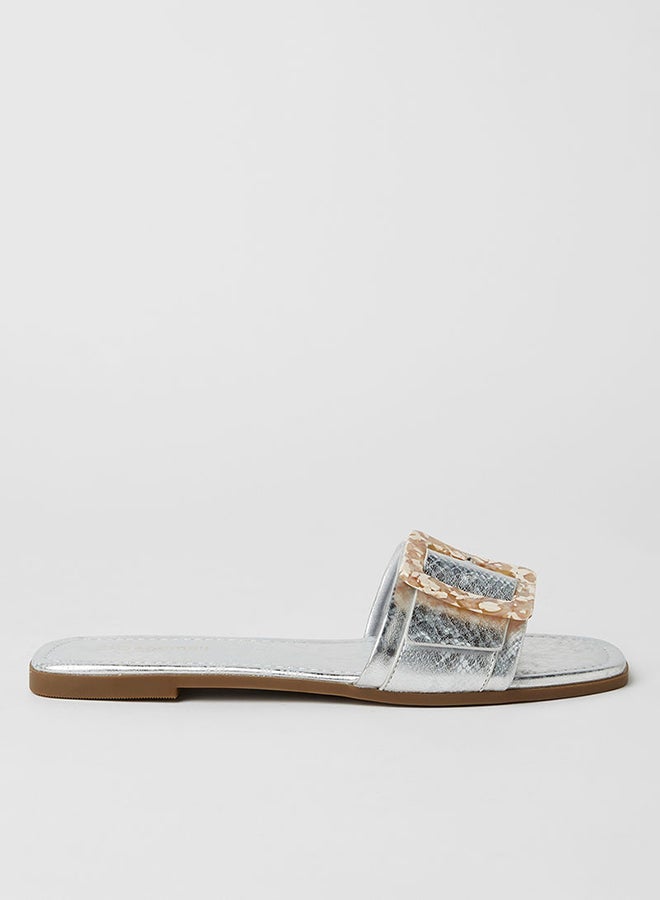 Geoomnii - Berg Buckle Detail Flat Sandals Sliver - Image 1