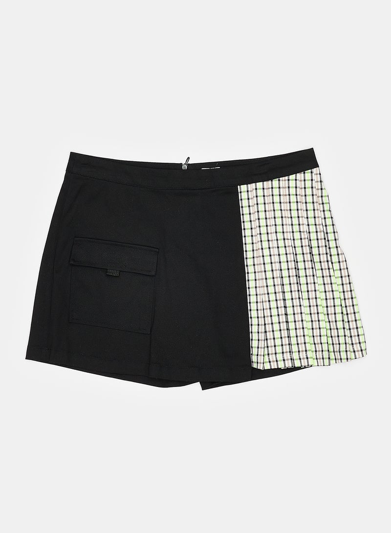 Pimkie Flap Pocket Mini Skort Black  - Image 1