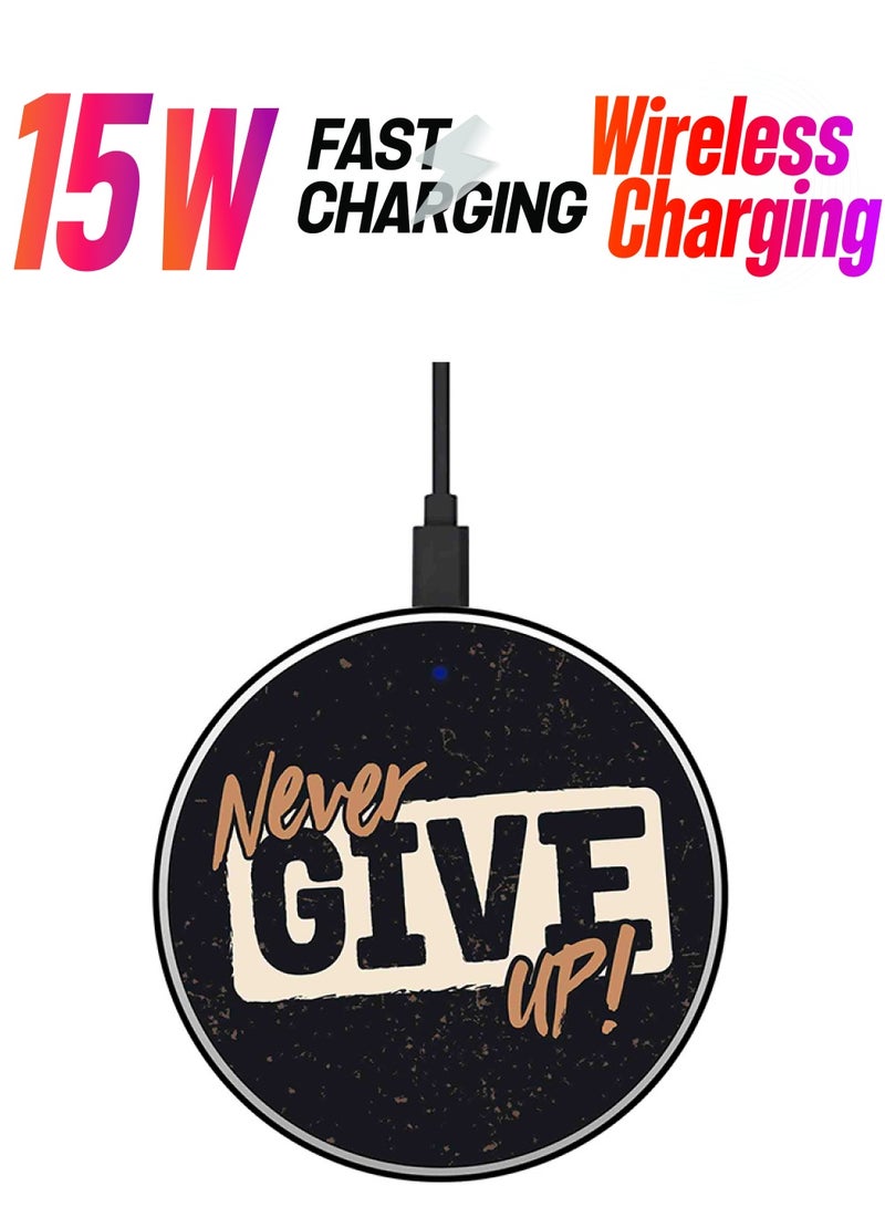 ثيودور شاحن لاسلكي سريع بطبعة عبارة "Never Give Up" مع كابل USB أسود/بيج/بني - Image 1