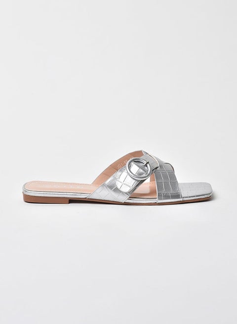 Animal Pattern Cross Over Strap Flat Sandals Silver