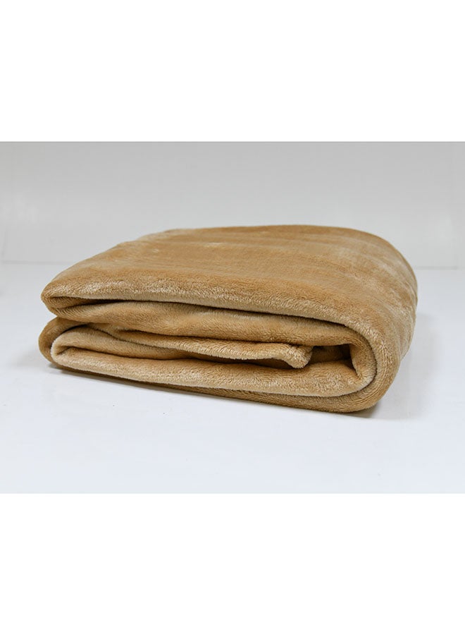 Mintra Lightweight Blanket Bed and Sofa 250 GSM Extra Soft Premium Microfiber Gold 130X180cm - Image 2