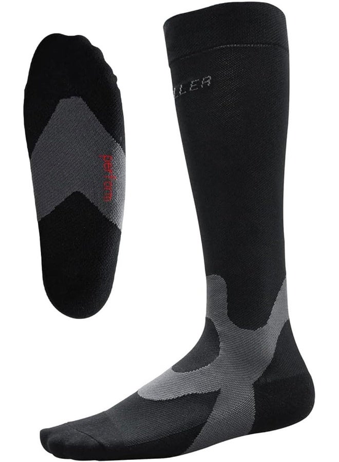 Mueller - Graduated Compression Recovery Socks Black Small 430 - Image 1