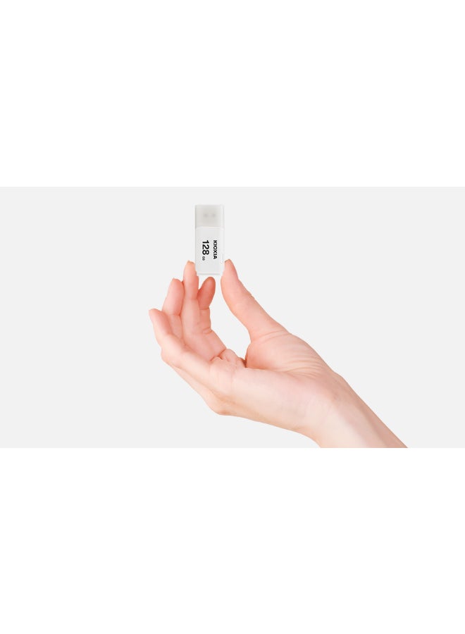 KIOXIA TransMemory U202 USB Flash Drive - LU202W128GG4 | 128 GB  - Image 2