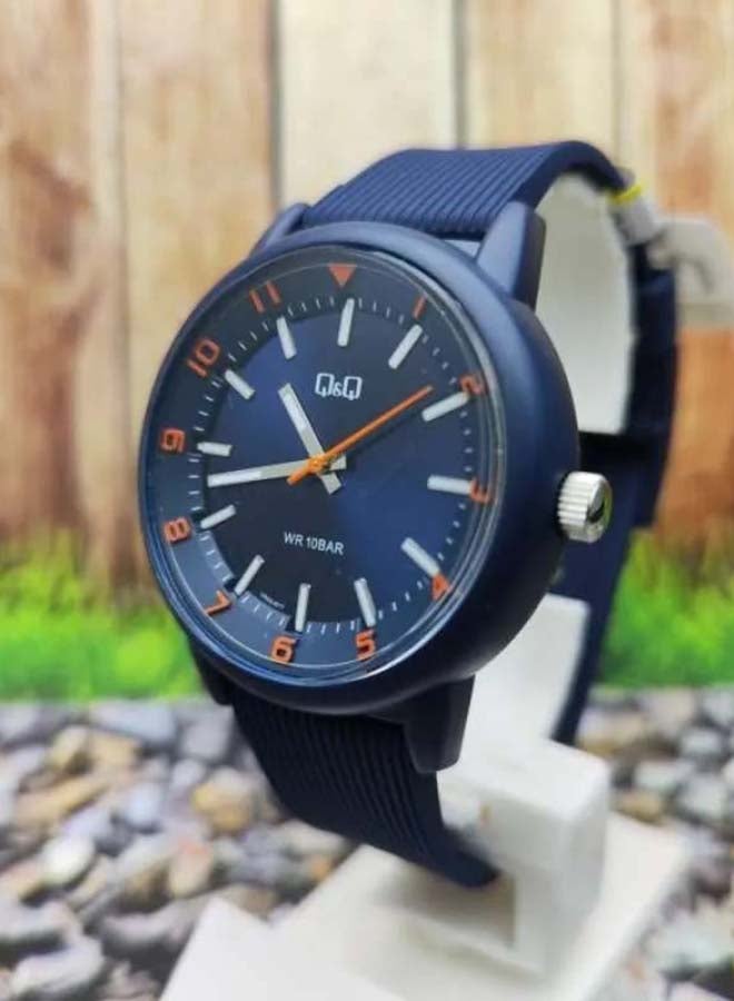Q&Q - Kids' Resin Analog Watch Vr52J016Y - Image 1