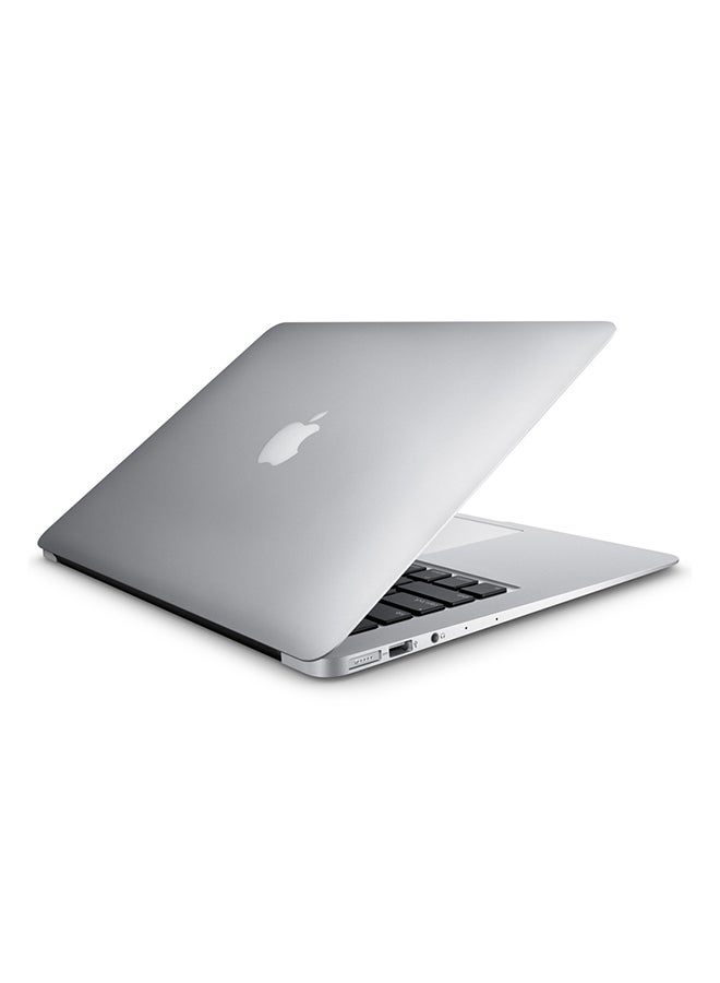 ابل  مجدد - لابتوب ماك بوك آير MPXQ2LL/A (2015) بشاشة مقاس 13 بوصة ومعالج كور i5/ الجيل الخامس/ ذاكرة رام سعة 8 جيجابايت/ محرك أقراص SSD سعة 256 جيجابايت/ بطاقة رسومات إنتل 6000 عالية الوضوح اللغة الإنجليزية فضي - Image 2