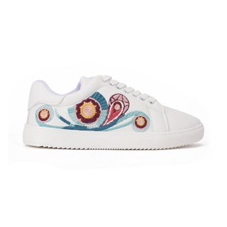 Casual Lace-up With Round Toe Niarobi Sneakers White - pnsku/N52004429V/45/_/1734590049/aa469296-d250-4028-ae8b-a4d69cc81f78