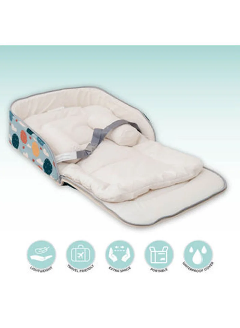 Moon Multifunctional Portable Travel Baby Bed And Backpack