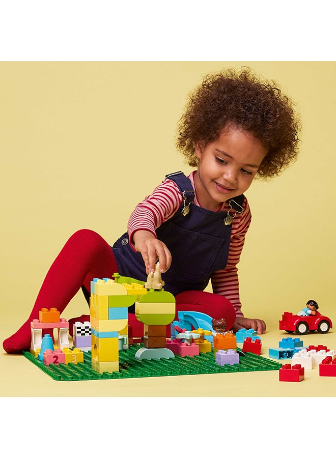 LEGO 6387125 DUPLO® Green Building Plate 10980 Build-and-Display Toy; Baseplate for Creative Construction; Creative Play Equipment; Birthday, Holiday or Any-Time Gift for Preschoolers Aged 18 Months and up (1 Piece) 1+ Years 1 18-24 Months  - Image 3