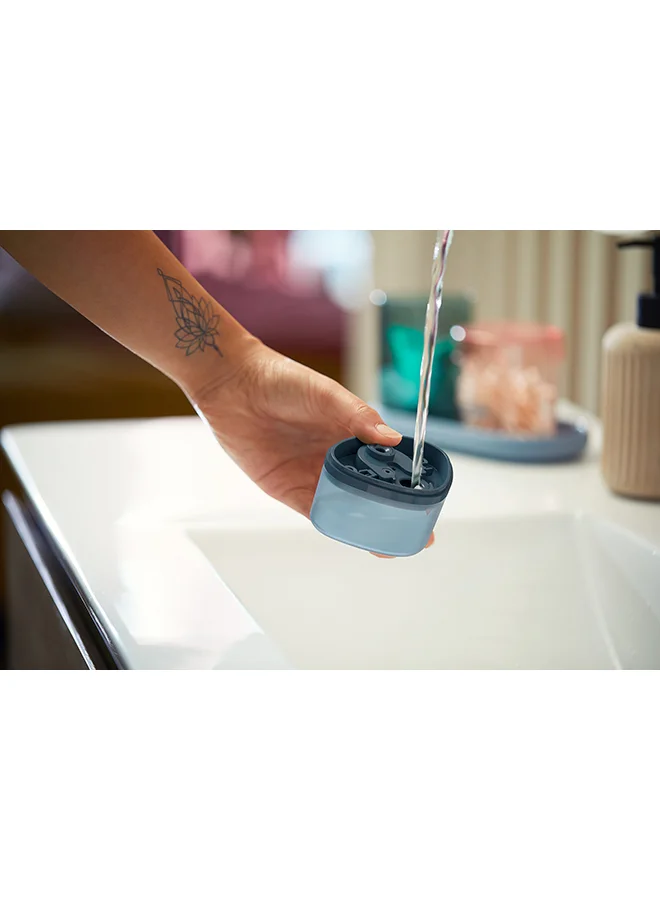 Philips Compact Handheld Steamer 3000 Series - 20g/min Continuous Steam, 2M Cord Length, Compact & Foldable, 100 ml 1000 W STH3000/26 Blue