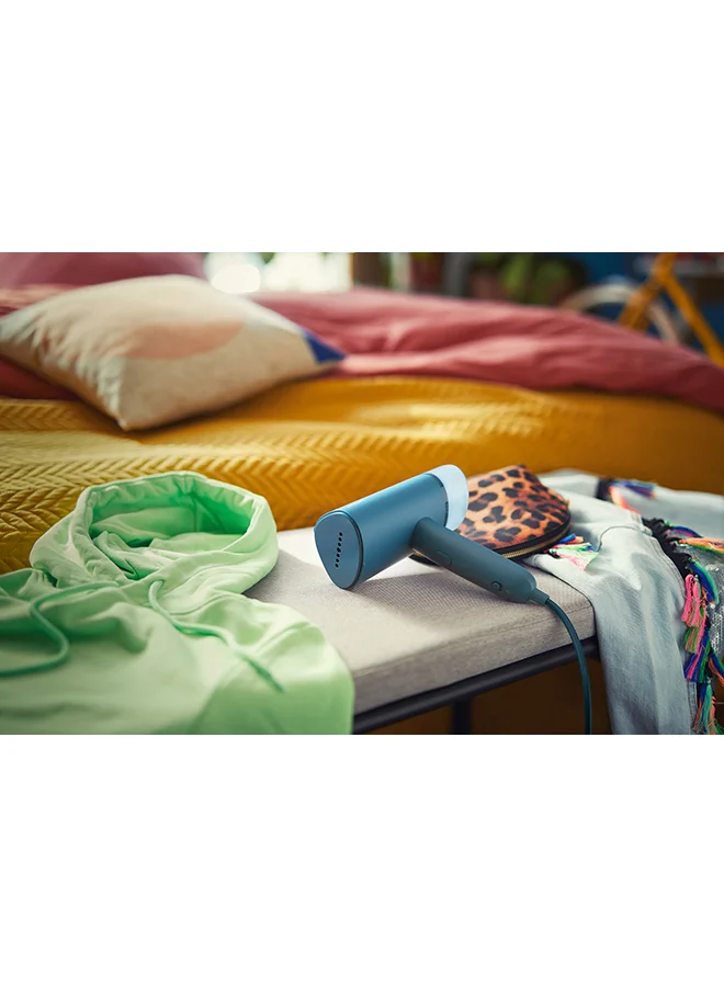 Philips Compact Handheld Steamer 3000 Series - 20g/min Continuous Steam, 2M Cord Length, Compact & Foldable, 100 ml 1000 W STH3000/26 Blue