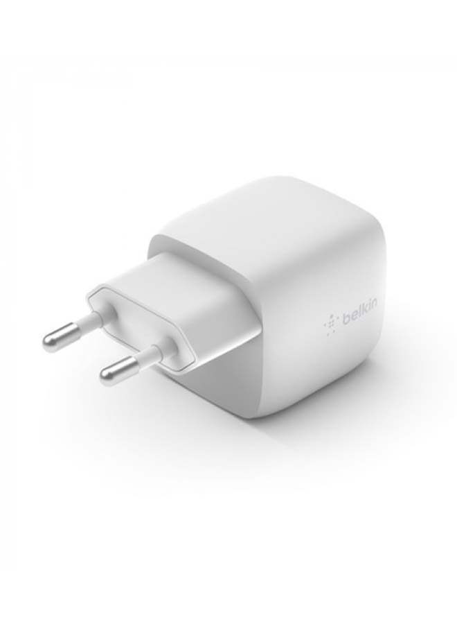 belkin Boost Charge USB-C GaN Wall Charger 30W EU White - Image 4