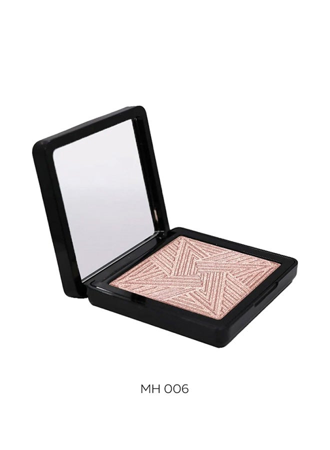 MAKE OVER 22 Glow Highlighter Love Bird Gold - Image 2