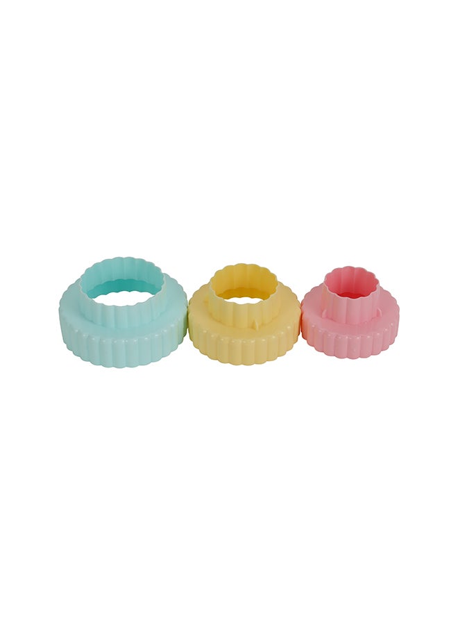 Royalford Royalford Double-Side Cookie Cutter- RF10967|Round Cookie Cutter and Fondant Cutter| Plastic Cookie Cutter| Multi-color Cutters| Set of 3 Multicolor  - Image 3