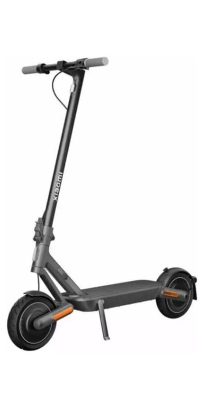 شاومي سكوتر كهربائي شاومي 4 ألترا – قوة ذروة 940 واط، مدى 70 كم ونظام تعليق مزدوج - Image 1