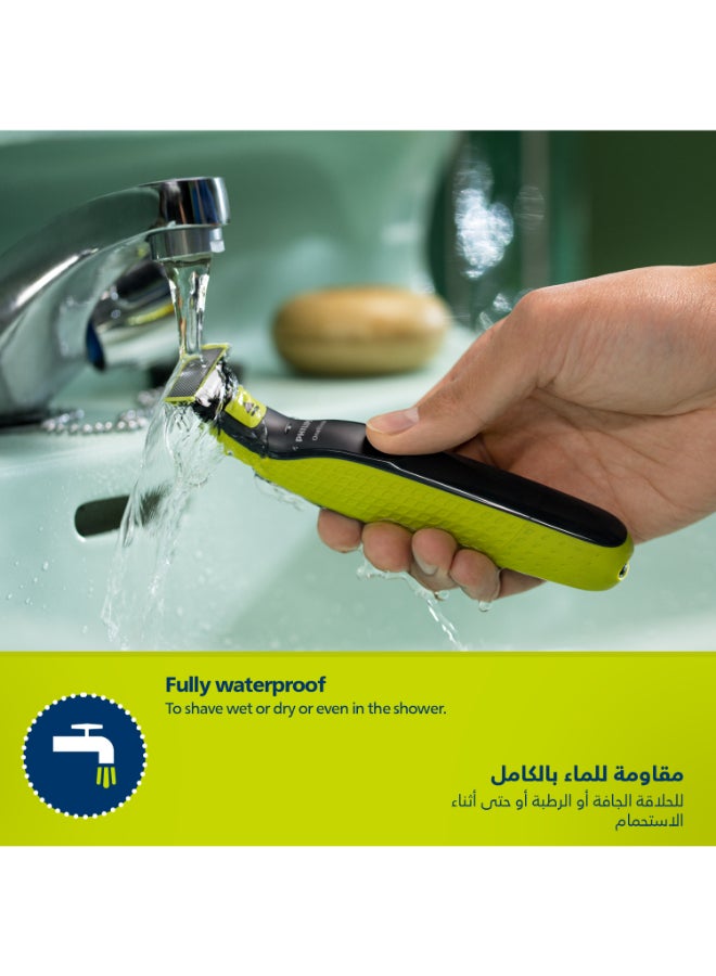 ماكينة OneBlade QP2724/20 من Philips | تشذيب، تحديد، وحلاقة أي طول للشعر | مشط قابل للتعديل 5 في 1، شفرة مزدوجة الجوانب | 45 دقيقة من الاستخدام اللاسلكي | شحن عبر USB