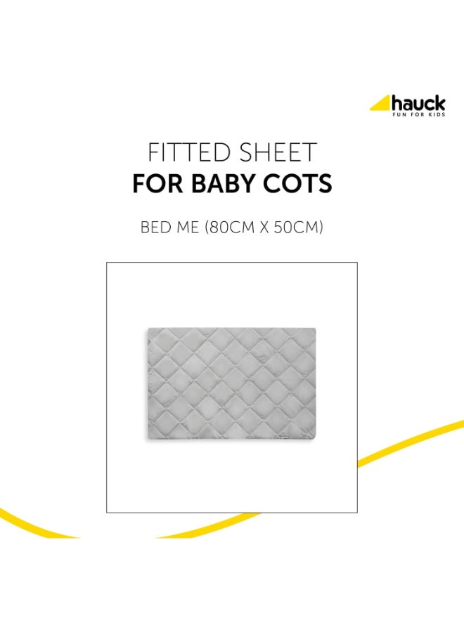 hauck - Fitted Sheet 80 X 50 Cm Bed Me, Baby Cot Fitted Sheet, Breathable, Temperature Regulating, Soft Quilted - White - Image 1