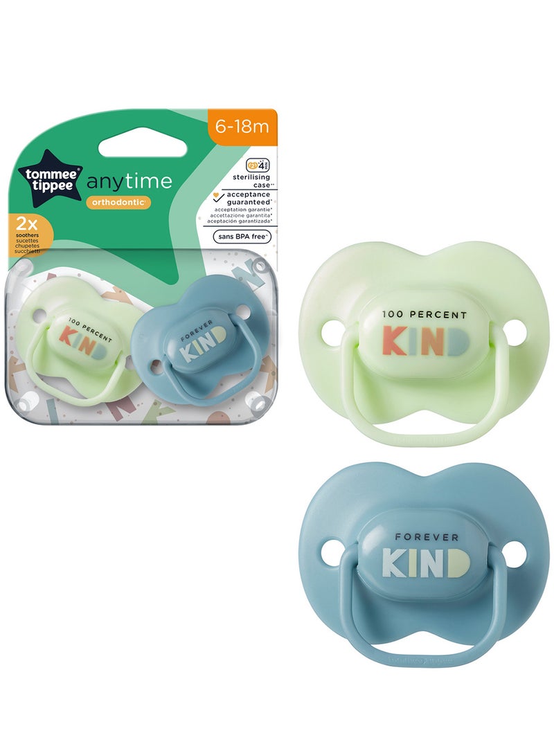 tommee tippee - Pack Of 2 Symmetrical Orthodontic Design Anytime Soothers, BPA-Free Silicone Baglet 6-18M, Colours And Designs Vary - Image 1
