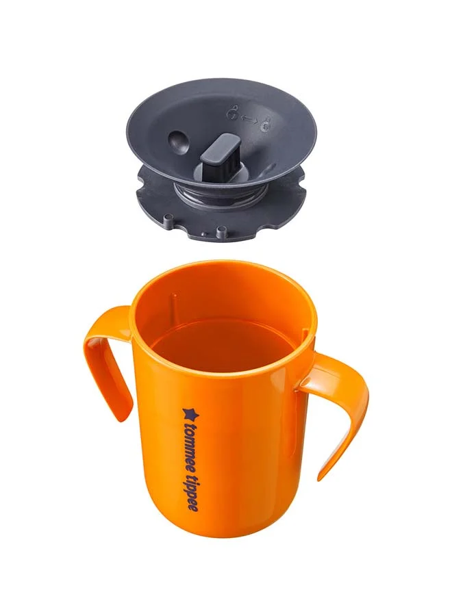 تومي تيبي Easiflow 360 Lip Activated Trainer Cup With Easy-Grip Handles Leak-Proof Dentist Recommended 200 ml, 6 Months+ Multicolour
