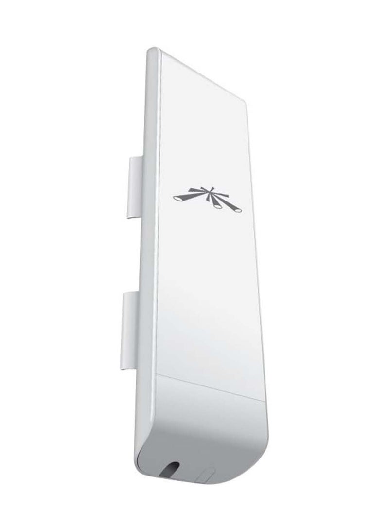 UBIQUITI - Nanostation NSM5, 5GHz, 802.11a/n Hi-power 20 dBm Minimum, 2x2 MIMO AirMax TDMA PoE Station White - Image 1