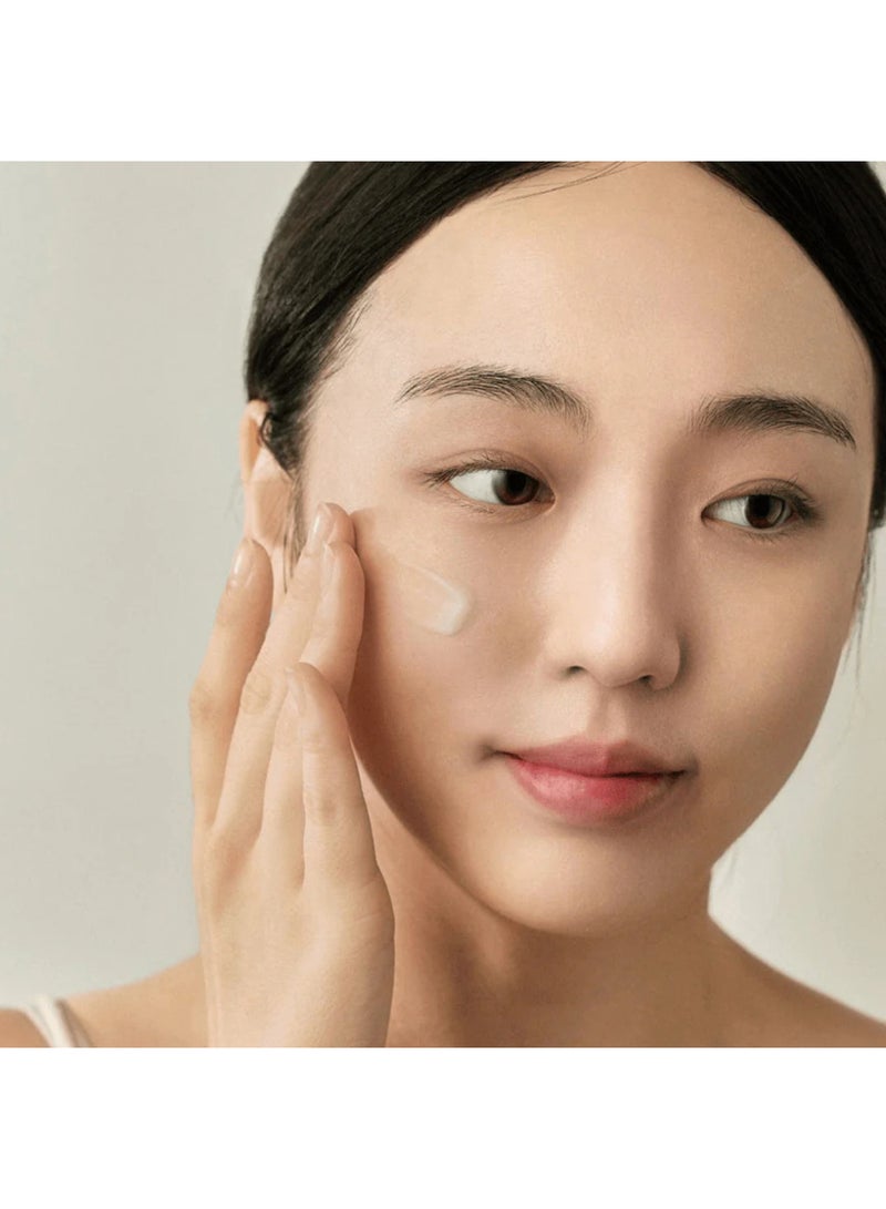 Light On Serum Vitamin C Centella Dark Spot Fine Lines Pigmentation Correcting Serum, Hydrating Moisturizer, Korean Skin Care for Men and Women, 30ml, 1 fl.oz 30ml