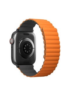 Uniq Revix Reversible Magnetic Silicone Compatible With Apple Watch Strap 42/44/45/49Mm Charcoal Grey/Orange  - Image 2
