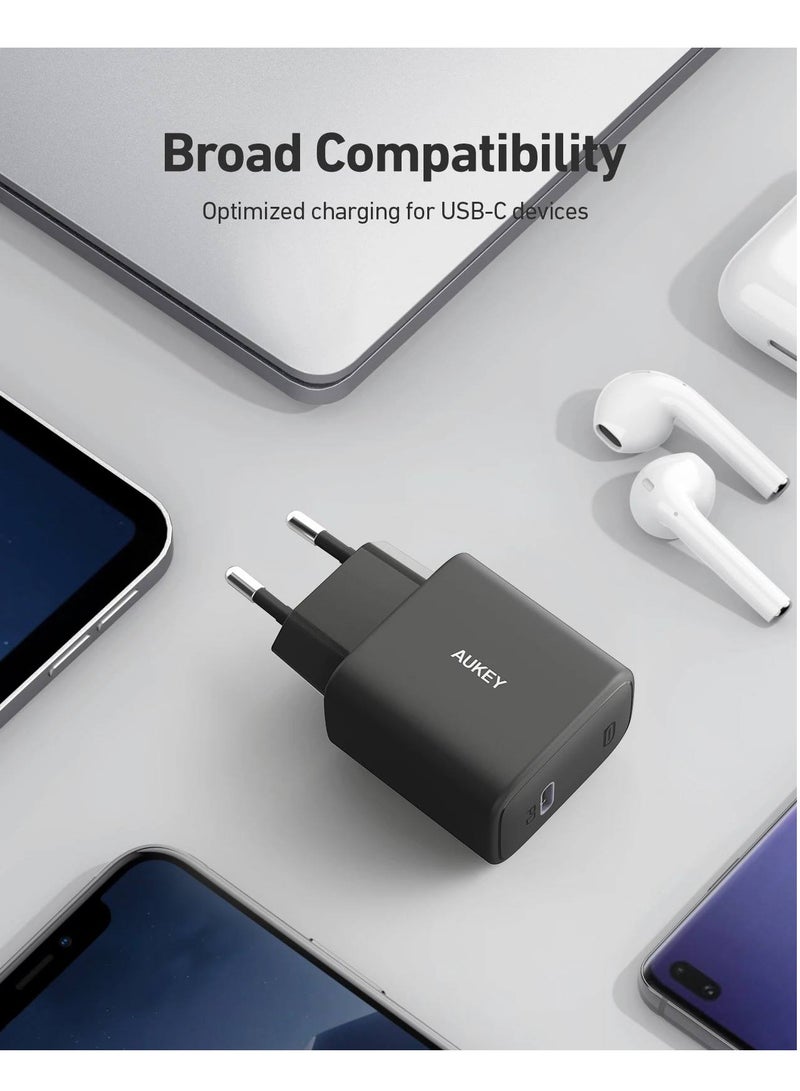 Aukey Omnia PA-B2 USB C 61W GaN Wall Charger - PD 3.0 Fast Charging with Dynamic Detect - Compact & Portable - Safe & Reliable Black  - Image 4