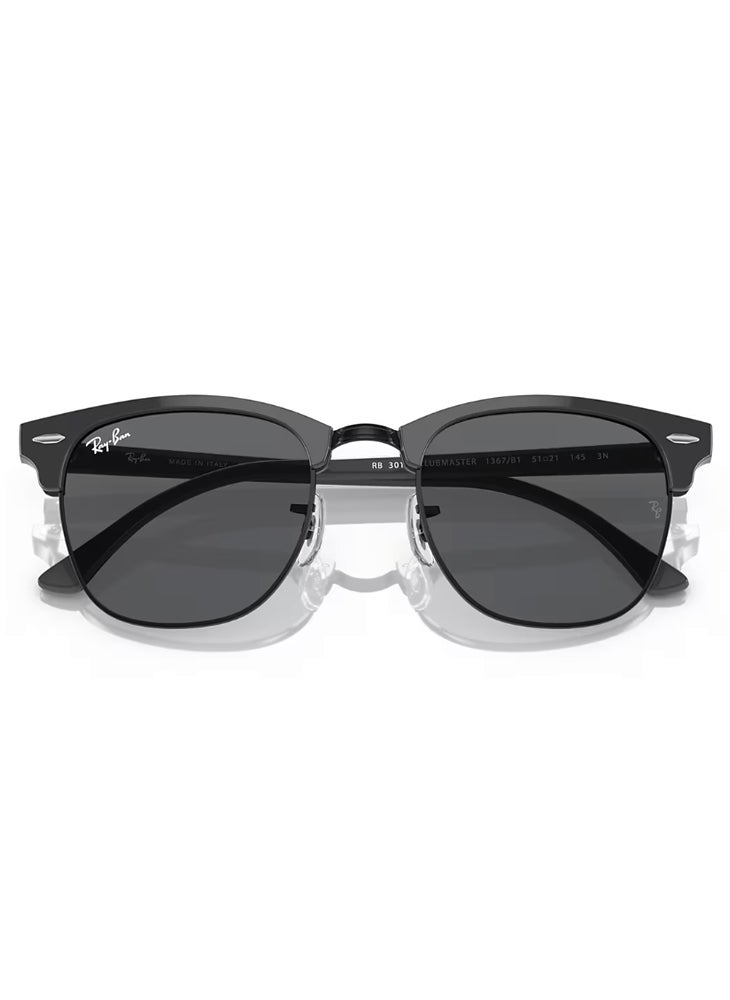 Ray-Ban - Clubmaster Classis Sunglasses - Image 1