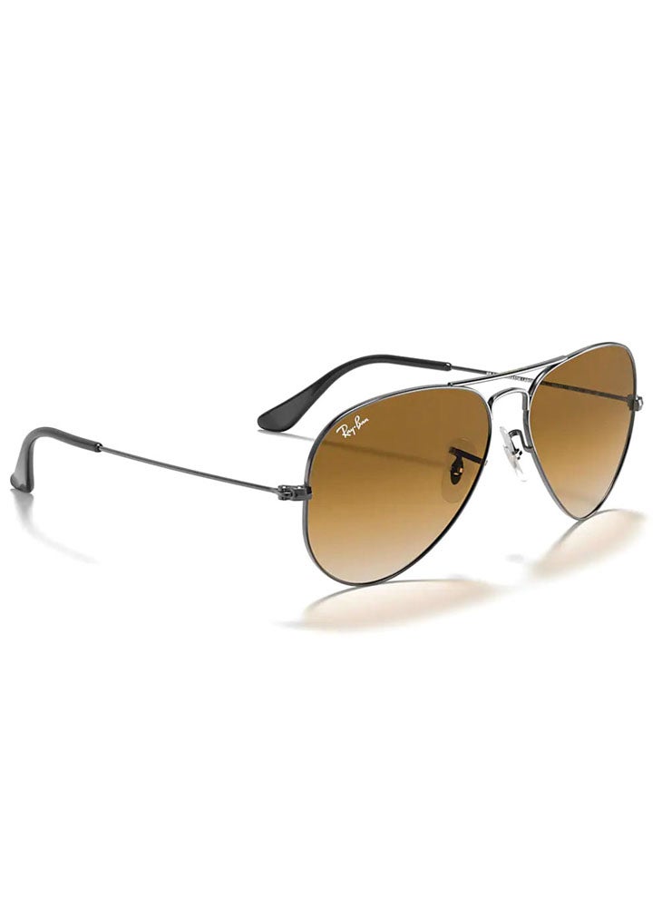 Ray-Ban Gradient Aviator Sunglasses Lens Size 62mm - Image 3