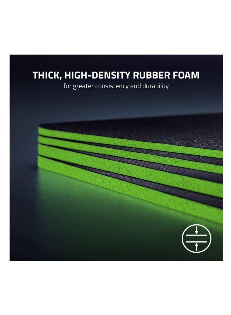 RAZER Gigantus v2 Cloth Gaming Mouse Pad (Large): Thick, High-Density Foam - Non-Slip Base Black - Image 3