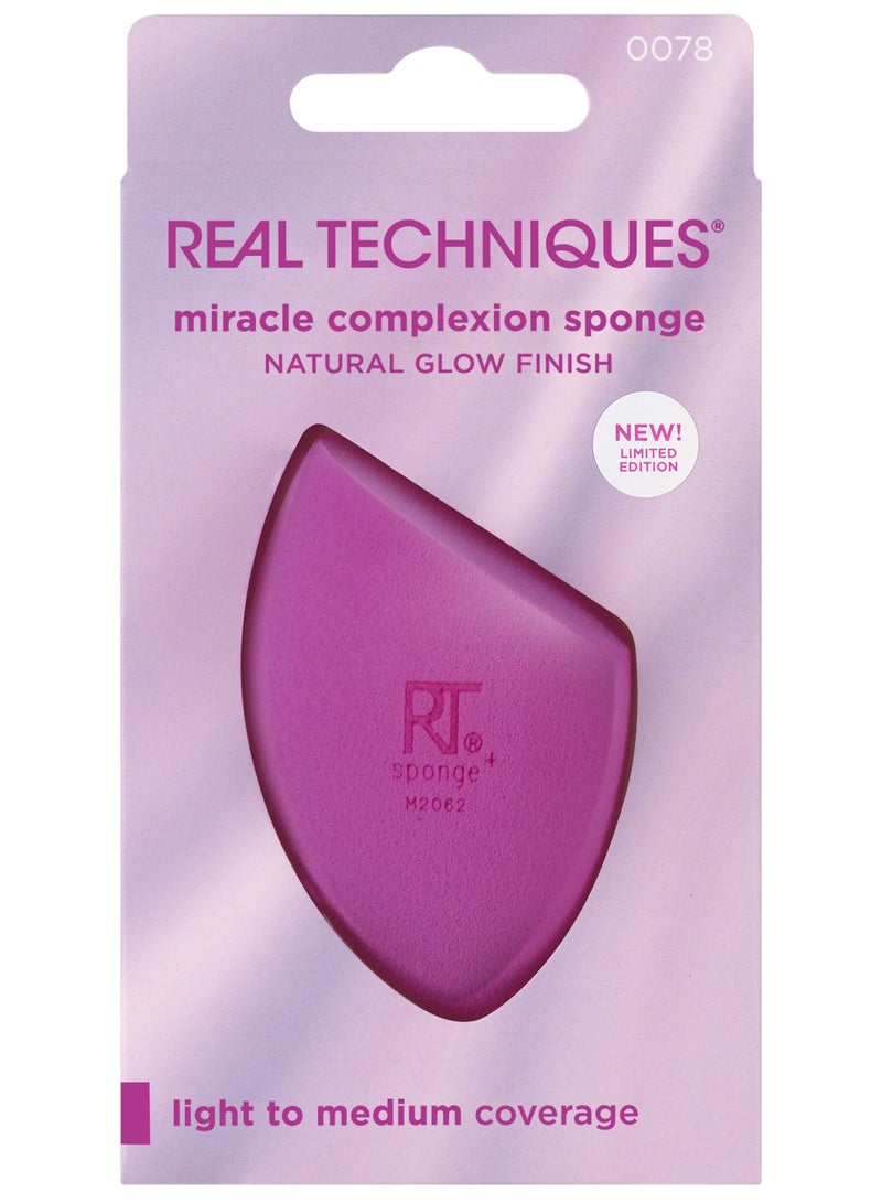 REAL TECHNIQUES Afterglow Miracle Complexion Sponge, 1 Count purple  - Image 1