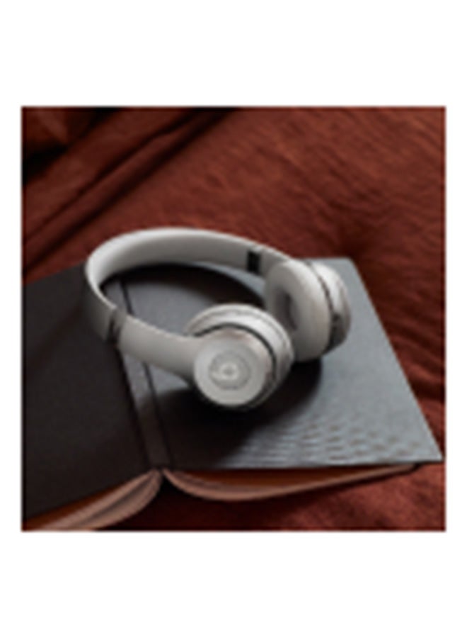 beats - Solo3 Wireless Headphones Silver - Image 1