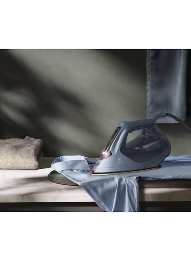 Electrolux Steam Iron With PrecisionCare Technology, OutdoorCare And Resilium Soleplate 0.37 L 2800 W E8SI1-80BM Blue Metallic - Image 5
