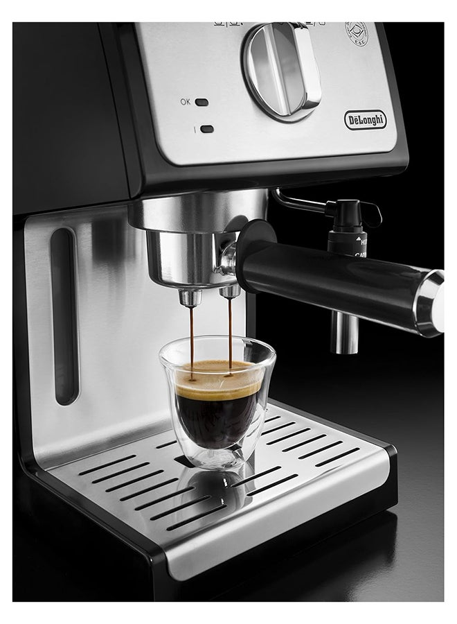 De'Longhi - Traditional Barista Pump Espresso Machine, Coffee And Cappuccino Maker 2 L 1100 W ECP35.31 Black - Image 1