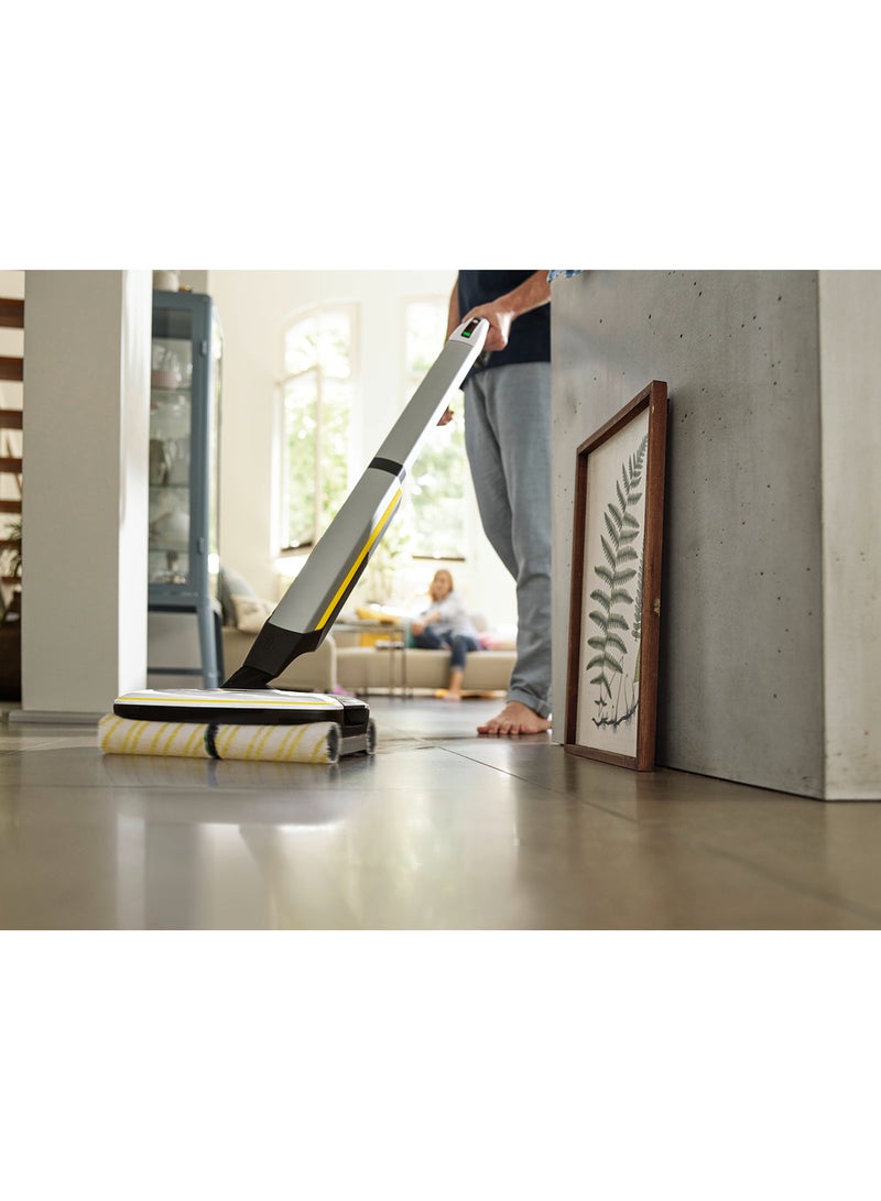 KARCHER - FC 7 Cordless Hard Floor Cleaner, Yellow/Black, 4-Roller Technology for All Floor Types, Vacuums & Mops, 45 Min Runtime, 2-Min Dry Time 0.4 L 25 W 10557020.0 White - Image 1