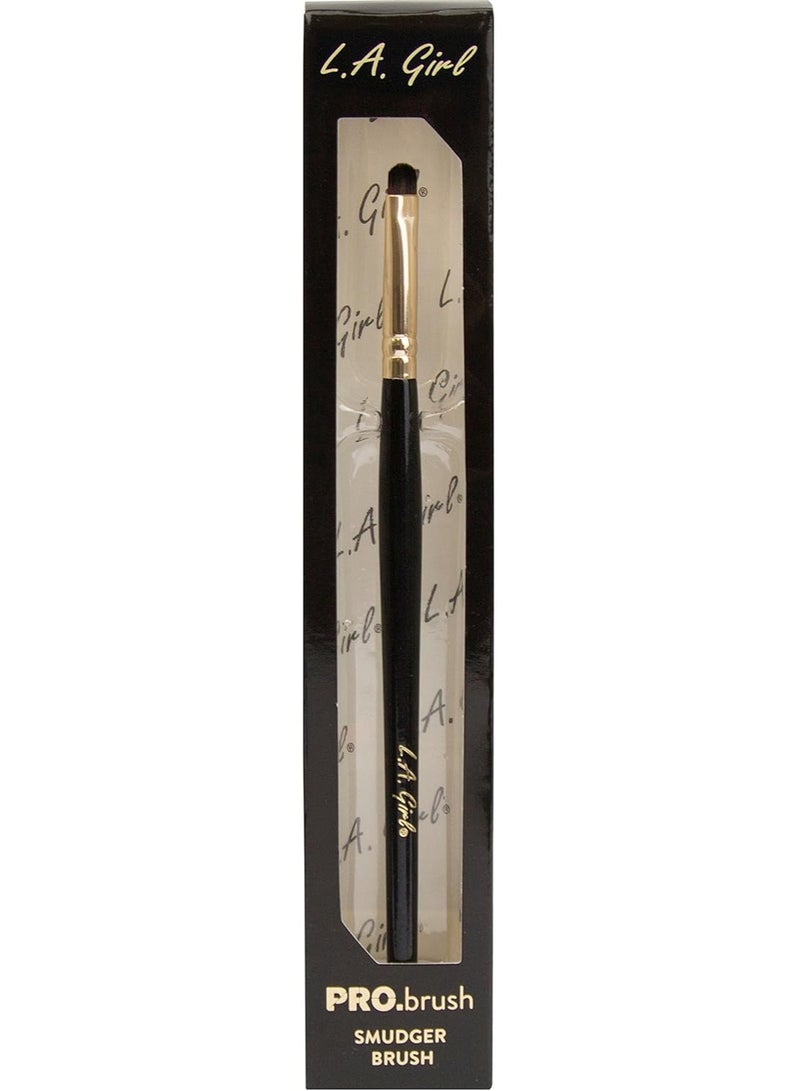 LA Girl Pro Brushes  - GPB206 - Smudger Brush Brown  - Image 3