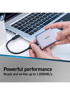 كروشيال محرك أقراص SSD محمول X9 Pro بسعة 1 تيرابايت - سرعة قراءة وكتابة تصل إلى 1050 ميجابايت/ثانية - مقاوم للماء والغبار، لأجهزة الكمبيوتر الشخصية وأجهزة Mac، مع عرض Mylio Photos+ - محرك أقراص SSD خارجي بمنفذ USB 3.2 - CT1000X9PROSSD902  - Image 2