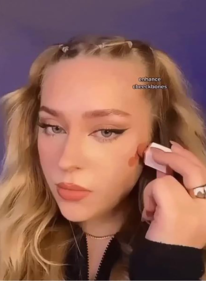 SHEGLAM Color Bloom Devoted Liquid Blush 5.2ml Red - Image 3