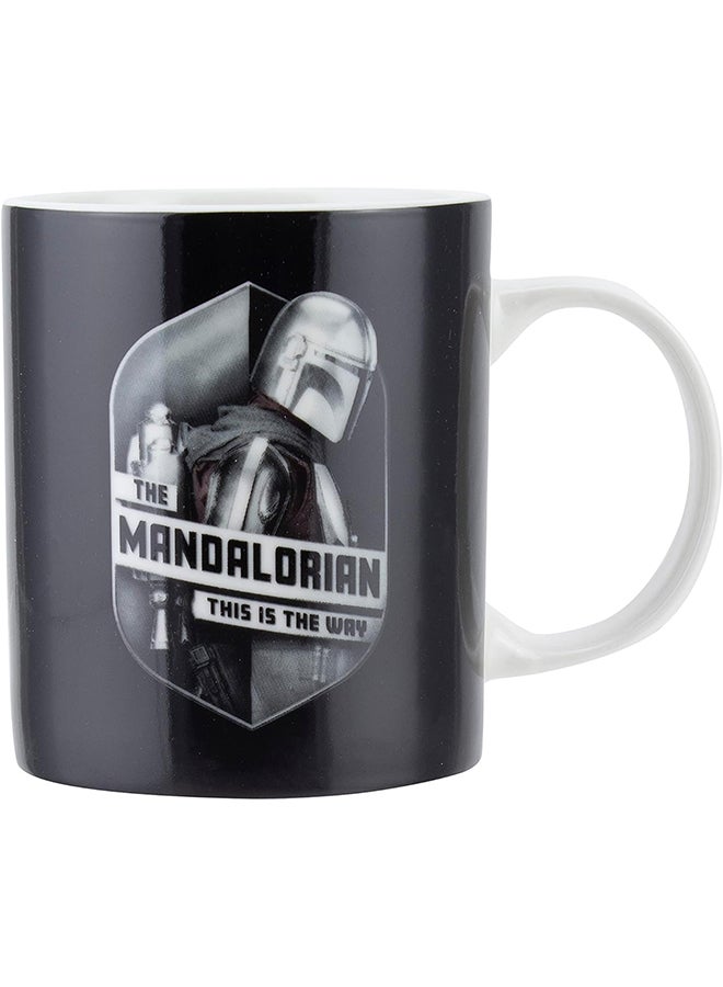 Paladone Paladone The Mandalorian Mug and Socks  - Image 4