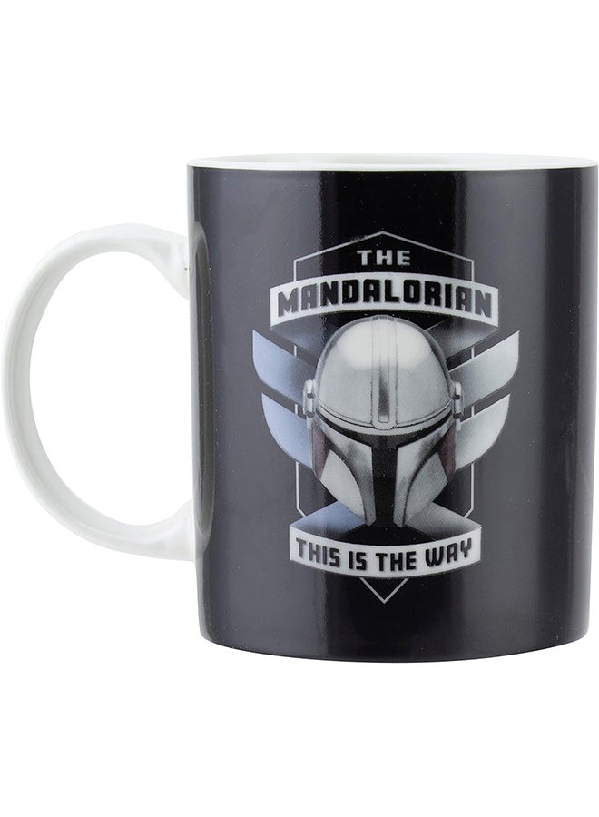 Paladone Paladone The Mandalorian Mug and Socks  - Image 3