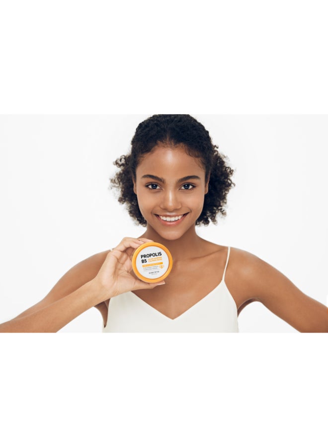 Some by Mi - Propolis B5 Glow Barrier Calmin G Mask Gold 100grams - Image 1