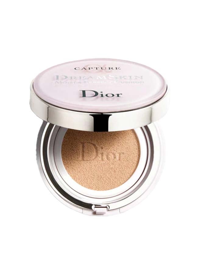 Dior - Capture Dreamskin Moist And Perfect Cushion Spf 50 - Pa+++ 010 Ivory - Image 1