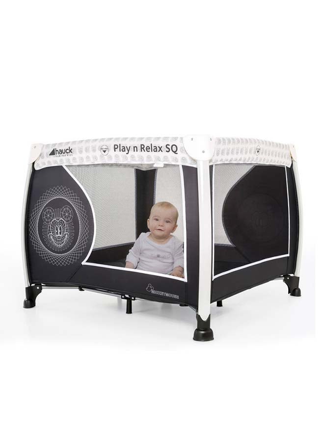 hauck Foldable Disney Play N Relax Travel Cot  For Baby, Up To 15 Kg, 98 X 98 CM, Transport Bag Included, Mickey Cool Vibes - Image 3