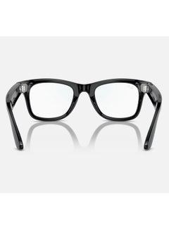 ميتا إطارات Ray Ban Wayfarer RW4006 لامعة مع عدسات كلاسيكية واضحة وكاميرا اجتماعية بدقة 12 ميجابكسل ونظام صوت مفتوح للأذن وخمسة ميكروفونات وتحكم صوتي بتقنية الذكاء الاصطناعي  - Image 4